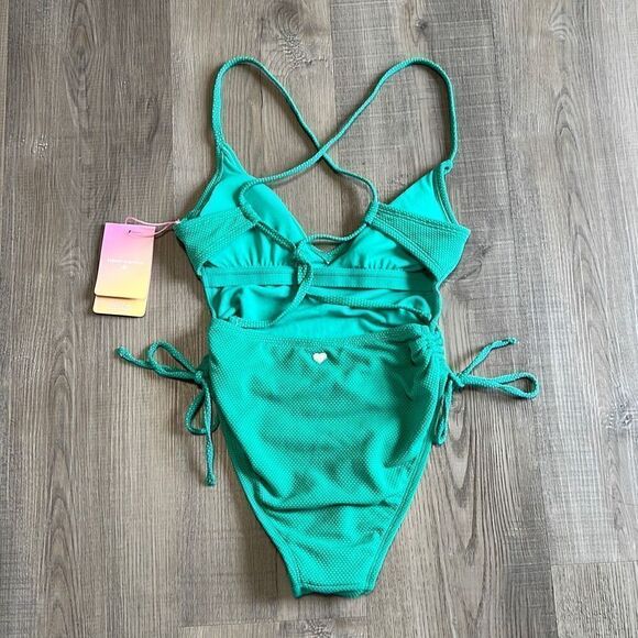 NWT Stoney Clover Lane X Target Deep V Neck Textured One Piece Swimsuit X-Small - Picture 8 of 13